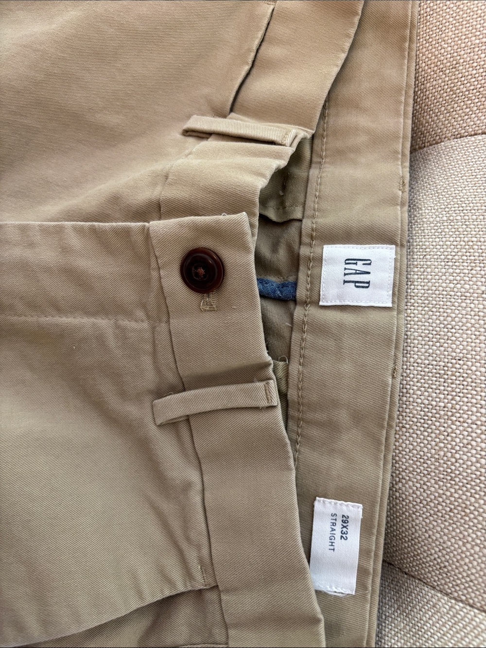 GAP Men's Straight Fit Chinos in Tan